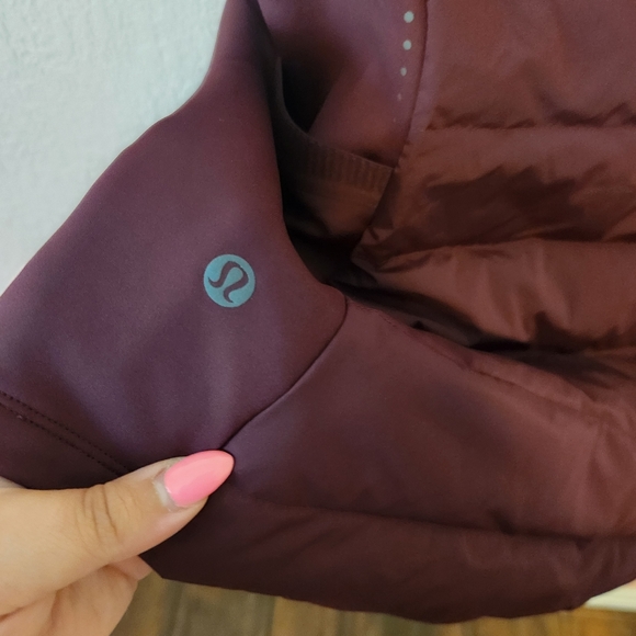 Lululemon Down For It All Active Purple Puffer Vest - Picture 7 of 10